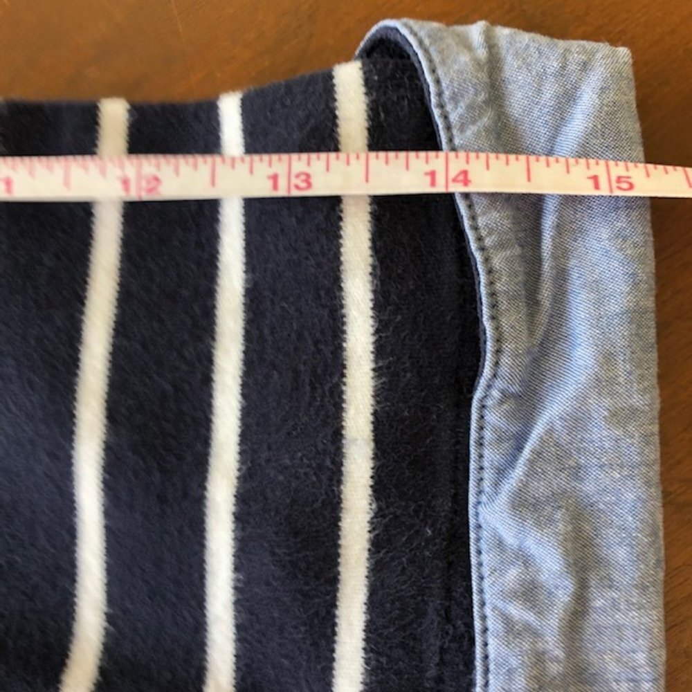 NAUTICA Three-Quarter Sleeve Blue White Stripe Top with Cuffs Me… - Picture 13 of 15